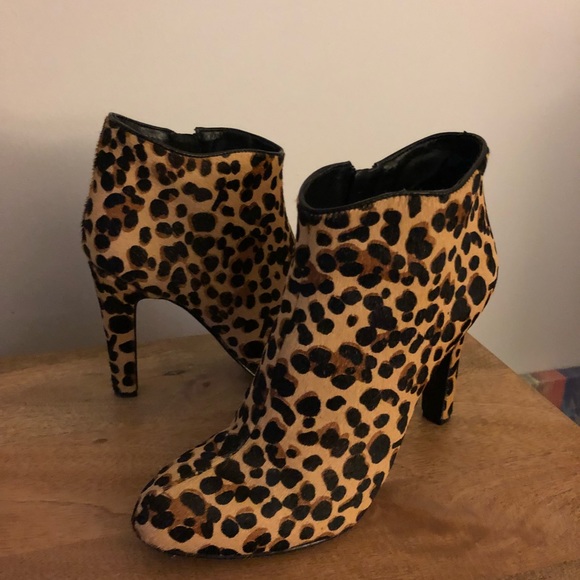 nine west leopard booties